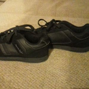 American Eagle Sneakers